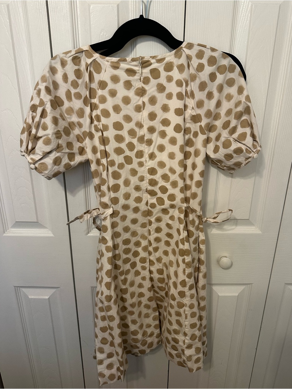 LOFT Cream Dress with Tan Polka Dots and Puff Sleeves, Button-Front - Picture 4 of 4